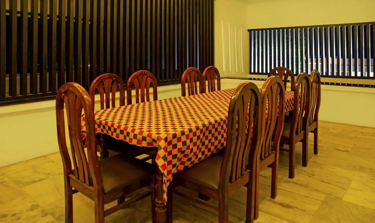 Treebo Kumily Gate Thekkady, Periyar National Park Hotel India