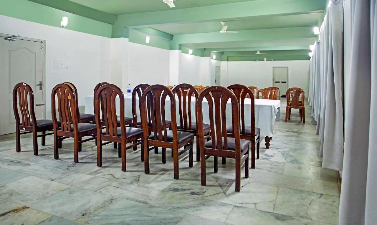 Treebo Kumily Gate Thekkady, Periyar National Park Hotel